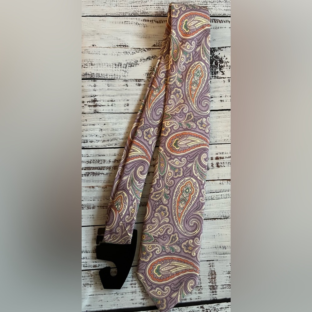 Brooks Brothers 100% silk tie purple orange blue paisley